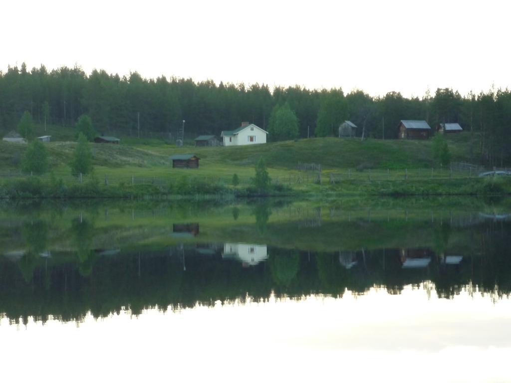 莱蒙鲁莫 - 自然体验与住宿露营地 Lemmenjoki 外观 照片